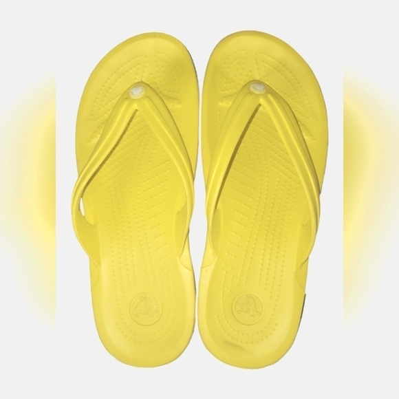 CROCS Crocband Unisex Yellow Summer Slip on Flip Flops Size M 9 W 11 - Picture 1 of 9